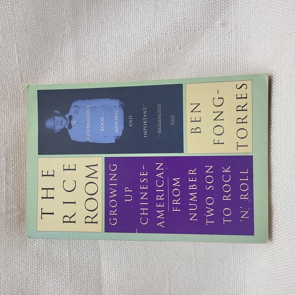 3/$10 The Rice Room: Growing Up Chinese-American - Picture 1 of 13